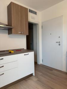 Comfortable and central short-term