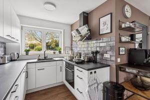 Charmantes Stadthaus, Parkplätze, Garten