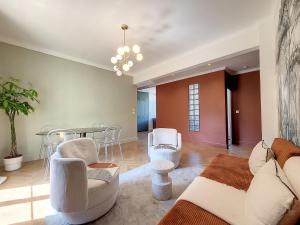 Nestor&Jeeves - PORT LYMPIA - Close Old Town - Port Area