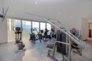 Opera Grand Sky Luxurious 3-Bedroom Apartment in Downtown Dubai with Panoramic Burj Khalifa View