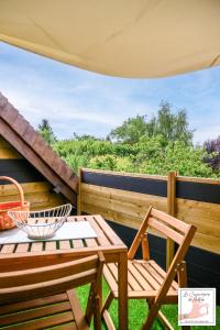 Coin de paradis et sa terrasse au coeur de Milly