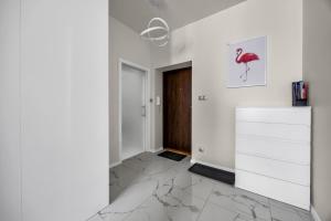 Ochota Rokosowska Deluxe Studio by BookingHost