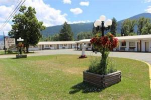 THE VICTORIAN MOTEL AND RV PARK by Capital O