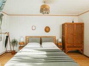 Mona Glamping Caravan Suites