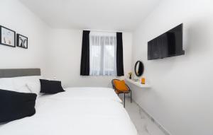 Villa Karla with pool&sea view by Villas Guide