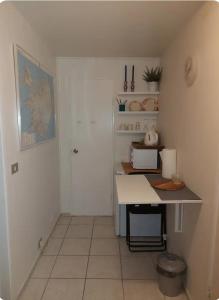 Excellent location in Keflavík at Faxabraut 49.