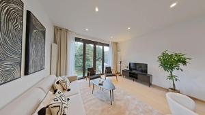 Quiet & Stylish 3-Bedroom Flat in Heart of Ixelles