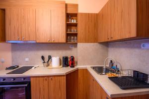 Cozy Central Apartment By NDK and Vitosha Blvd with Free secured parking and two terraces