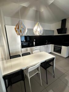 Apartament Bajeczny 87 - 5 min to Tauron Arena Cracow - beside the Vistula River