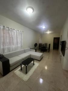 Espacioso Casa en Puerto Plata cerca de La Playa 4 camas 3 baños Agua caliente Aire condicionado Wi-Fi