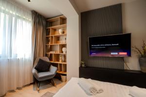 La Gloire by Blvd 8B2 - Premium Exclusive Comfort Studio