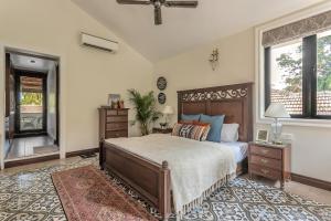 Villa Stairway to Heaven by tisyastays