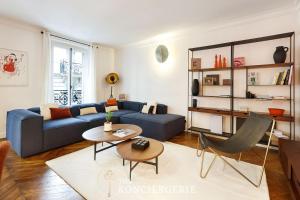 Moderne pied a terre proche de Montmartre