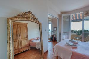 Le Boulevard des Cigales - Proche du Port