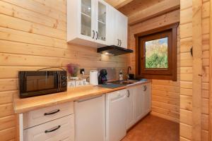 DOMKI JANOSIK - Janosik Komfort - nowoczesność, światłowód i prywatnośc