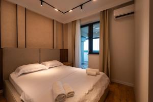 The Velvet Glow by Blvd 63B3 - Warm Modern Stay with Elegant Design