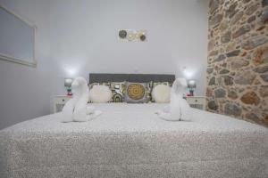 Το Πέτρινο Λουλούδι της Ειρήνης