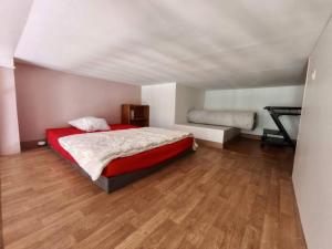 Cannes Suquet proche plage Palais des congrès - 2P + Mezzanine