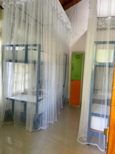 Hive Ella - Hostel