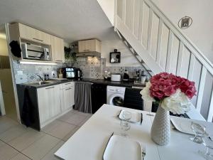 Jolie villa située dans un quartier calme SAINT CYPRIEN SC010-013