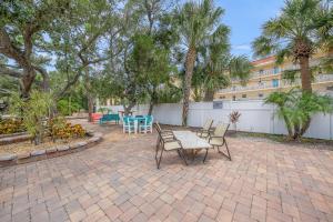 Midnight Cove II 931C