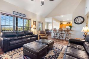 Rest Nest in the Heart of Ozarks Nature