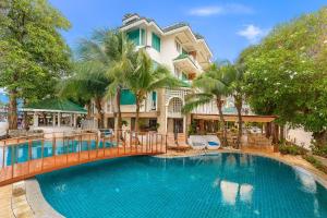 The Taksim Royal Beach Hotel