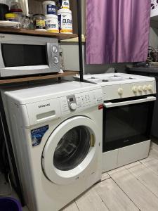 Cozy Room in Heart of Istanbul