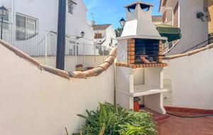 Awesome Home In Santa Pola With Outdoor Swimming Pool
