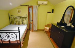 House With Heated Pool