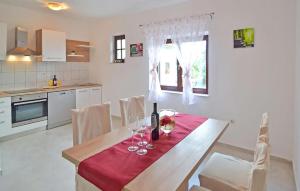 Amazing Home In Polaca