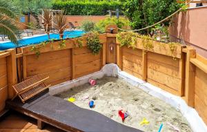 Gorgeous Apartment In Medulin With Swimming Pool