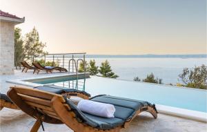 Lovely Home In Prigradica