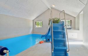 Cozy Home In Glesborg With Sauna