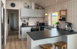 Awesome Home In Store Fuglede With Wifi