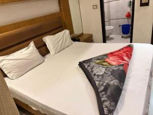 Hotel Perfect Istay walking connaught place & Metro station