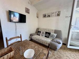 Appartement 2 Pièces mezzanine 6 couchages ST CYPRIEN PLAGE SC310-C2E5