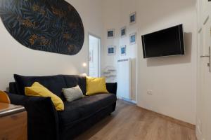 Mondon 3 arcades 3 rooms 2 showers