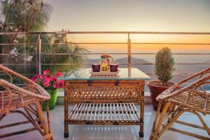 Summer Pine Dharampur Kasauli l Holidays Vataion