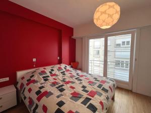 Stylish 3-bedroom apartment with panoramic sea view T152