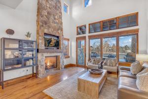 Upscale 4 BR Townhouse @ Juniper Preserve Resort