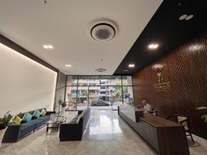 Căn hộ 2PN view Landmark81 trung tâm Q4