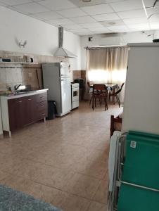 M2 Monoambiente céntrico ALQUILERES ROSITA