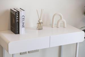 Beachfront 1BR with Private Beach Access