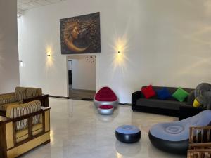 Villa J-95