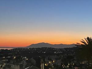 Costa del Sol with proximity to the sea and golf