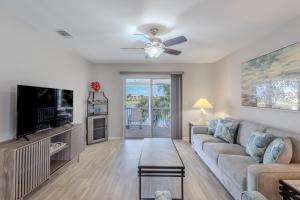 SeaStars IV by Sun Palace Vacations