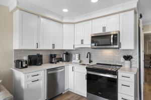 Coastal Comfort Escape - Beach & Tennis Resort & Beach Access