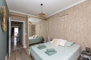 Breathtaking panoramic view of Nice !