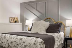 The Fox Watch A Luxury Retreat